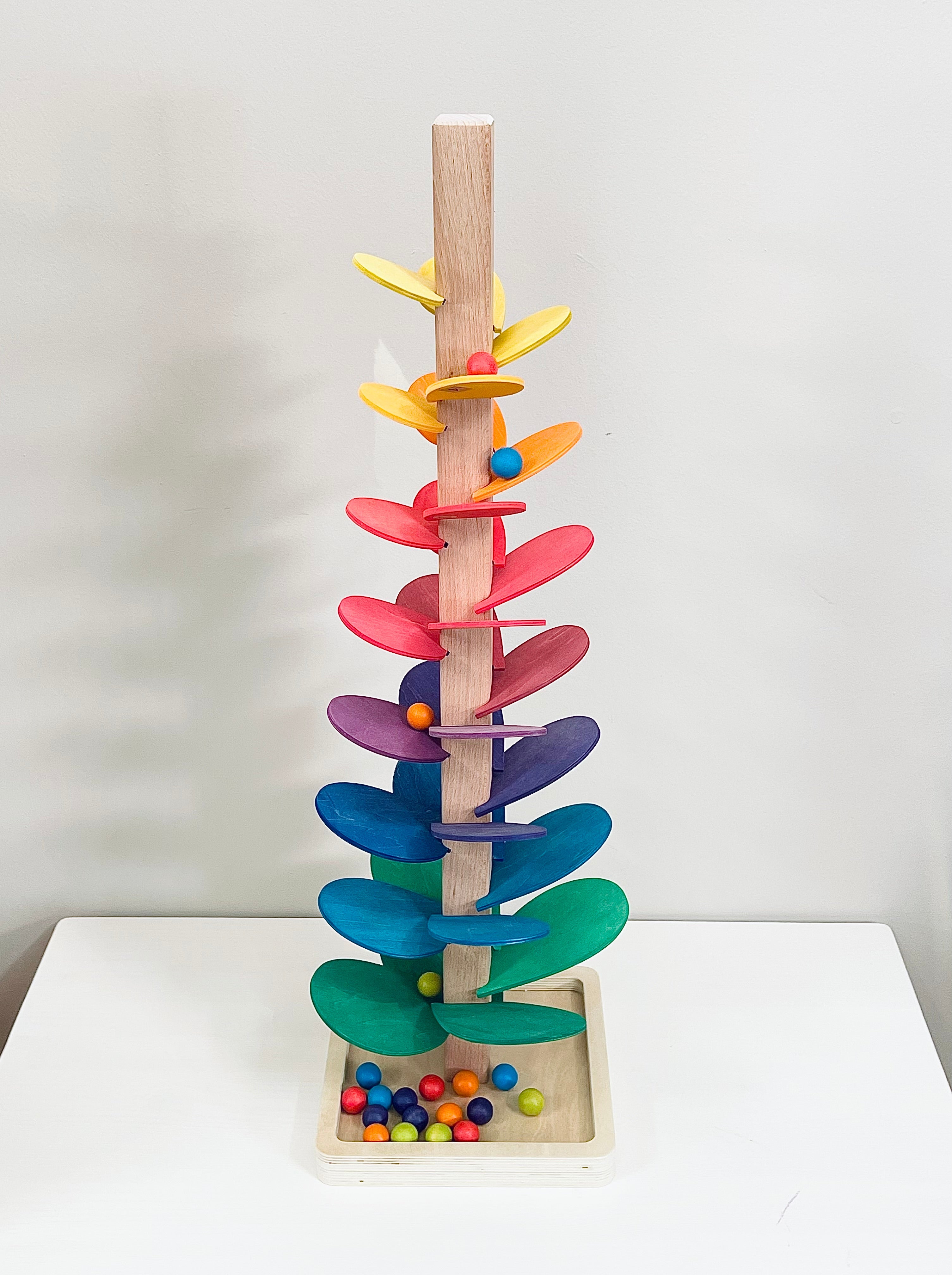 HarmonyTree - Grote muzikale knikkerboom