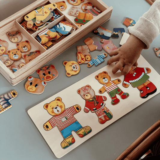 DressUp - Creëer 100 verschillende outfits voor de Woods!