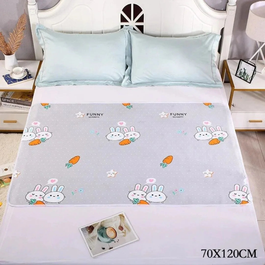 SnugglyNest™ – Waterdichte Verschoonmat Voor Kinderen Leeftijd 0+ – Houdt Bed Droog