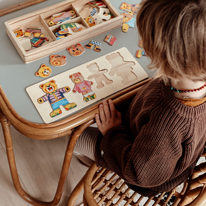 DressUp - Creëer 100 verschillende outfits voor de Woods!